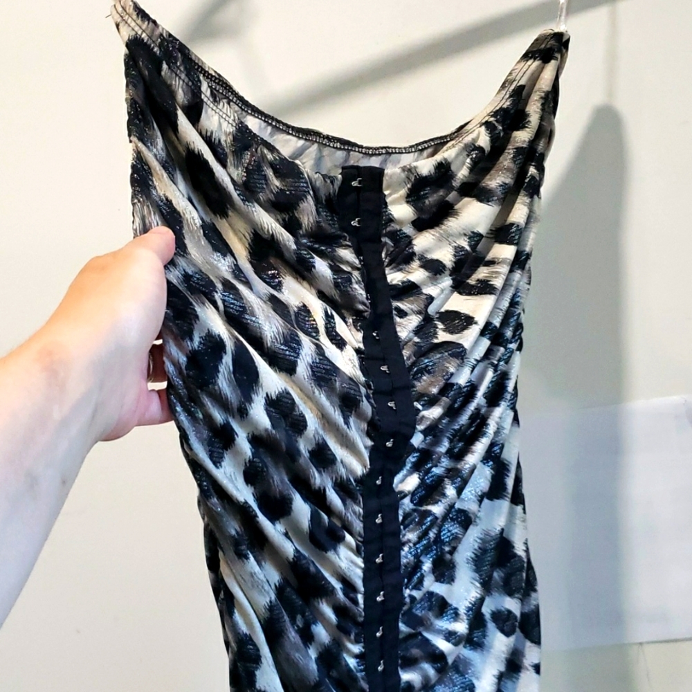 Mini dress - Picture 3 of 4